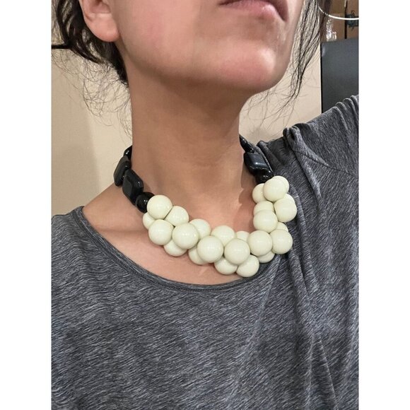 Large bead necklace  big plastic white  necklace statement chunky necklace clear - Picture 1 of 3